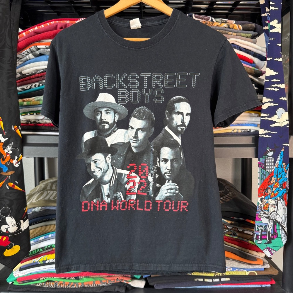 Modern Black Backstreet Boys DNA World Tour 2022 Concert Graphic T-Shirt Small